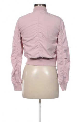 Γυναικείο μπουφάν Bershka, Μέγεθος XS, Χρώμα Ρόζ , Τιμή 24,49 €