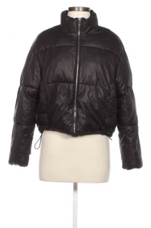 Geacă de femei Bershka, Mărime S, Culoare Negru, Preț 165,99 Lei