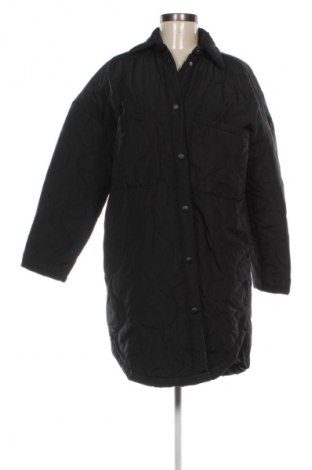 Dámska bunda  NEW COLLECTION, Veľkosť M, Farba Čierna, Cena  39,95 €