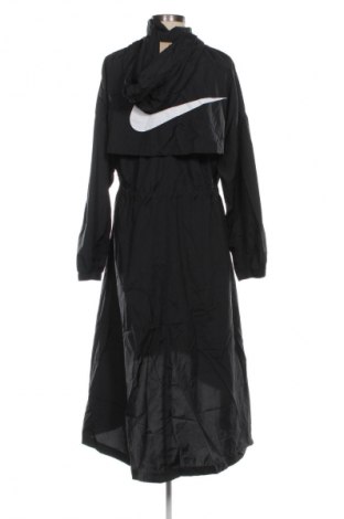 Γυναικείο μπουφάν Nike, Μέγεθος XS, Χρώμα Μαύρο, Τιμή 132,99 €