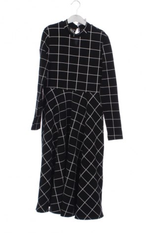Kinderkleid SHEIN, Größe 10-11y/ 146-152 cm, Farbe Mehrfarbig, Preis € 12,25