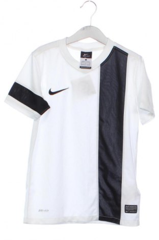 Kinder T-Shirt Nike, Größe 7-8y/ 128-134 cm, Farbe Weiß, Preis € 21,00