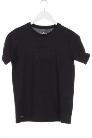 Kinder T-Shirt Nike, Größe 11-12y/ 152-158 cm, Farbe Schwarz, Preis 8,99 €