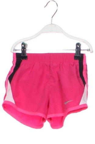 Pantaloni scurți pentru copii Nike, Mărime 2-3y/ 98-104 cm, Culoare Roz, Preț 71,00 Lei