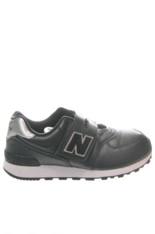 Детски обувки New Balance, Размер 34, Цвят Черен, Цена 93,00 лв.