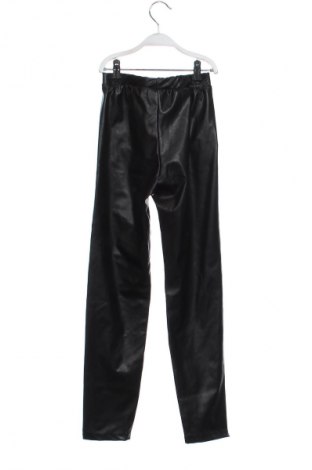 Gyerek nadrág LCW, Méret 8-9y / 134-140 cm, Szín Fekete, Ár 4 200 Ft