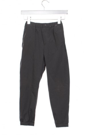 Kinderhose Uniqlo, Größe 7-8y/ 128-134 cm, Farbe Grau, Preis 12,83 €