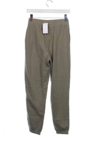 Kinder Sporthose New Look, Größe 11-12y/ 152-158 cm, Farbe Grün, Preis € 18,99