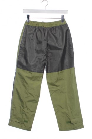 Kinder Sporthose Unbranded, Größe 5-6y/ 116-122 cm, Farbe Grün, Preis 20,41 €
