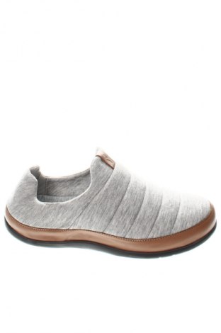 Domáce papuče Strive Footwear, Veľkosť 40, Farba Sivá, Cena  19,95 €