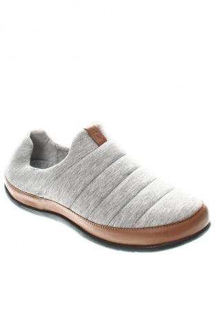Domáce papuče Strive Footwear, Veľkosť 40, Farba Sivá, Cena  19,95 €