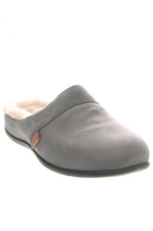 Pantofle Strive Footwear, Velikost 38, Barva Šedá, Cena  2 279,00 Kč