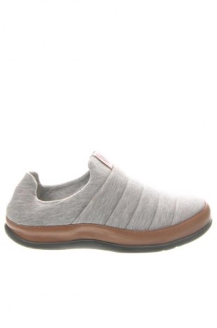 Pantofle Strive Footwear, Velikost 40, Barva Šedá, Cena  1 249,00 Kč