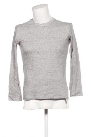 Herren Shirt Uniqlo, Größe M, Farbe Grau, Preis € 18,99