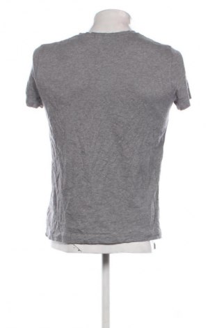 Pánské tričko  Calvin Klein Jeans, Velikost M, Barva Šedá, Cena  1 154,00 Kč
