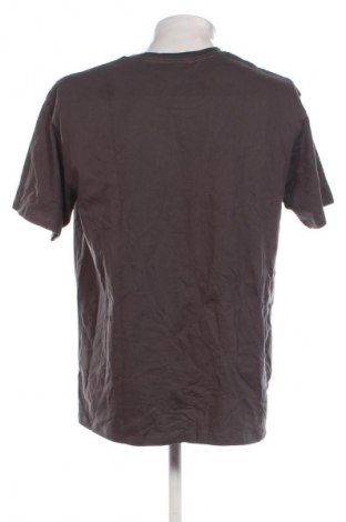 Мъжка тениска Unbranded, Размер XXL, Цвят Сив, Цена 19,99 лв.