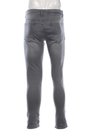 Blugi de bărbați Trendyol, Mărime S, Culoare Gri, Preț 82,99 Lei