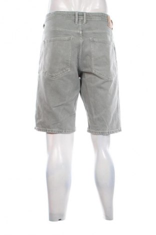 Pantaloni scurți de bărbați Tom Tailor, Mărime XL, Culoare Verde, Preț 89,39 Lei