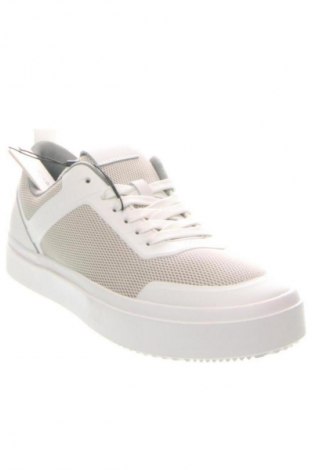 Férfi cipők
 Calvin Klein, Méret 41, Szín Fehér, Ár 41 179 Ft