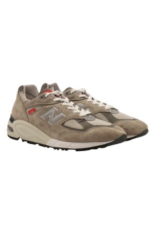 Încălțăminte bărbătească New Balance, Mărime 45, Culoare Verde, Preț 1.039,99 Lei