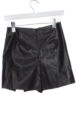 Hosenrock Stradivarius, Größe XS, Farbe Schwarz, Preis 10,00 €