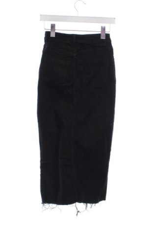 Φούστα Cropp, Μέγεθος XS, Χρώμα Μαύρο, Τιμή 20,97 €