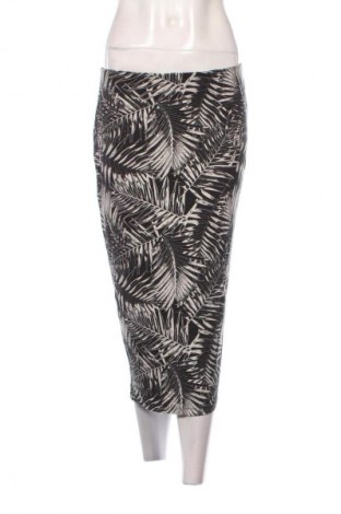 Fustă F&F, Mărime M, Culoare Multicolor, Preț 61,74 Lei