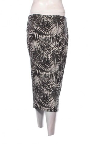 Fustă F&F, Mărime M, Culoare Multicolor, Preț 61,74 Lei