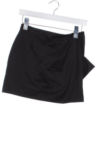 Пола H&M, Размер XS, Цвят Черен, Цена 31,16 лв.