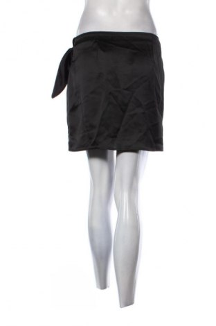 Fustă H&M Divided, Mărime M, Culoare Negru, Preț 81,28 Lei