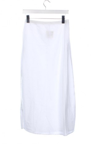 Φούστα Sinsay, Μέγεθος XS, Χρώμα Λευκό, Τιμή 11,76 €