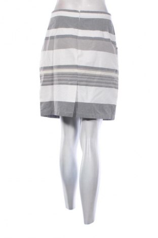 Fustă Unbranded, Mărime M, Culoare Multicolor, Preț 50,37 Lei