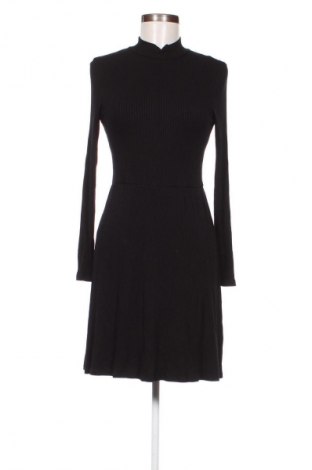 Rochie About You, Mărime M, Culoare Negru, Preț 71,10 Lei