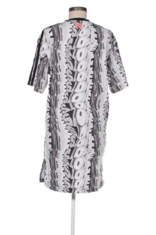 Rochie Adidas, Mărime S, Culoare Multicolor, Preț 216,00 Lei