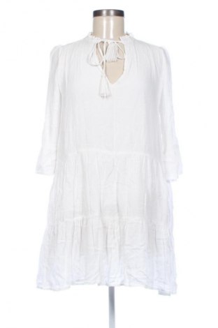 Rochie Amisu, Mărime S, Culoare Alb, Preț 76,00 Lei