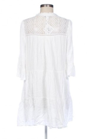 Rochie Amisu, Mărime S, Culoare Alb, Preț 76,00 Lei