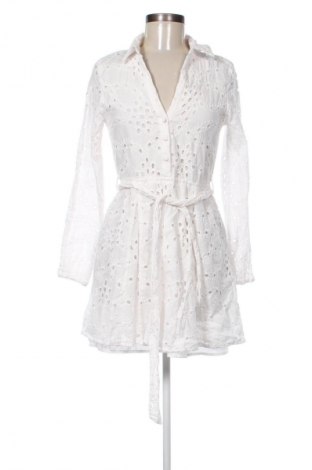 Kleid Amisu, Größe S, Farbe Weiß, Preis € 14,83