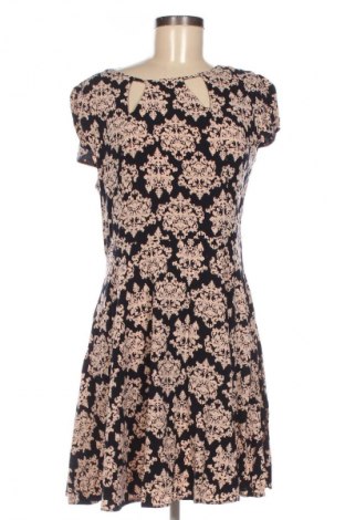 Kleid Apricot, Größe L, Farbe Mehrfarbig, Preis 25,00 €