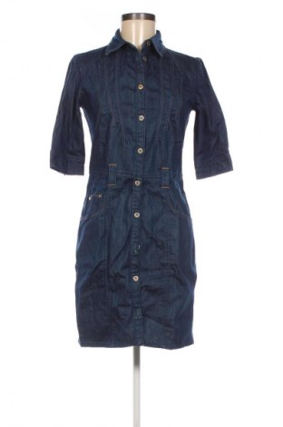 Kleid Armani Jeans, Größe M, Farbe Blau, Preis 208,47 €