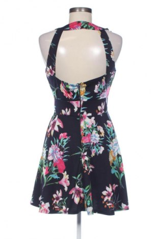 Kleid Ax Paris, Größe M, Farbe Mehrfarbig, Preis 24,48 €