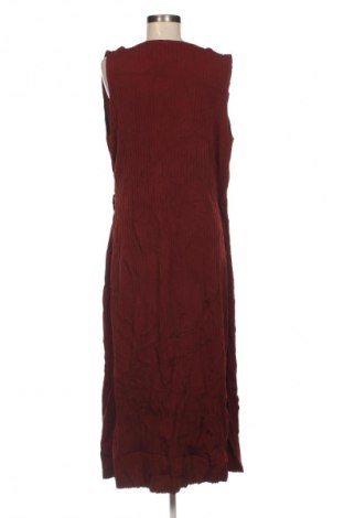 Φόρεμα Basque, Μέγεθος XL, Χρώμα Καφέ, Τιμή 30,99 €