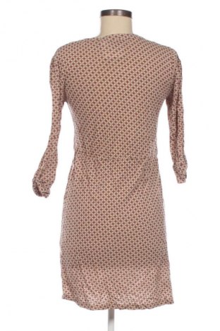 Sukienka Bershka, Rozmiar M, Kolor Kolorowy, Cena 66,67 zł