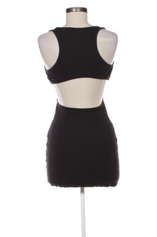 Kleid Bershka, Größe S, Farbe Schwarz, Preis € 14,77