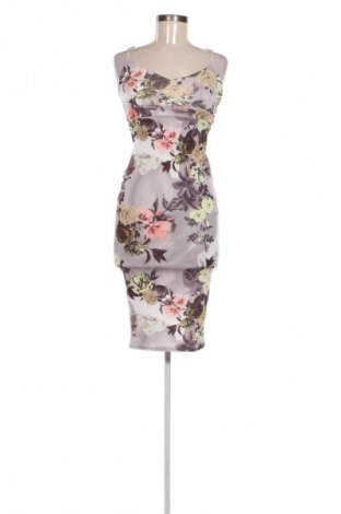 Kleid Boohoo, Größe XS, Farbe Mehrfarbig, Preis 14,77 €