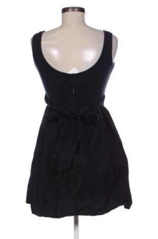 Sukienka Brandy Melville, Rozmiar S, Kolor Czarny, Cena 66,67 zł