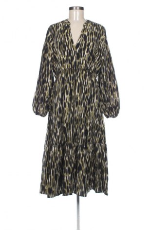 Rochie C&A, Mărime M, Culoare Multicolor, Preț 123,47 Lei