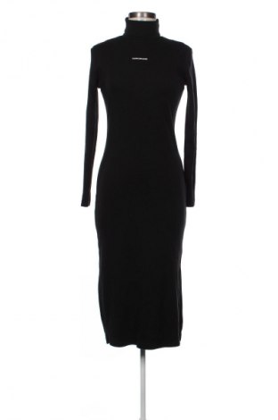 Rochie Calvin Klein Jeans, Mărime M, Culoare Negru, Preț 197,29 Lei