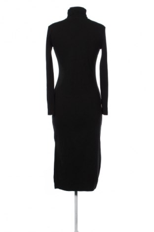 Rochie Calvin Klein Jeans, Mărime M, Culoare Negru, Preț 197,29 Lei