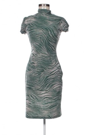 Kleid Caramella Fashion, Größe M, Farbe Mehrfarbig, Preis 24,55 €