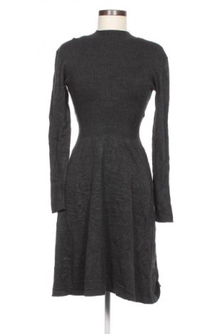 Kleid Clockhouse, Größe L, Farbe Grau, Preis 20,99 €